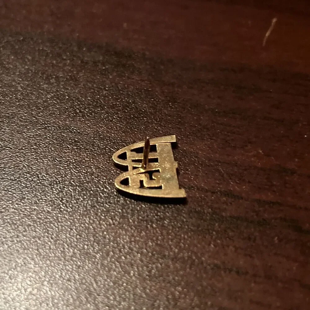 McDonald’s 15‎ Years Of Service Employee Lapel Hat Pin
